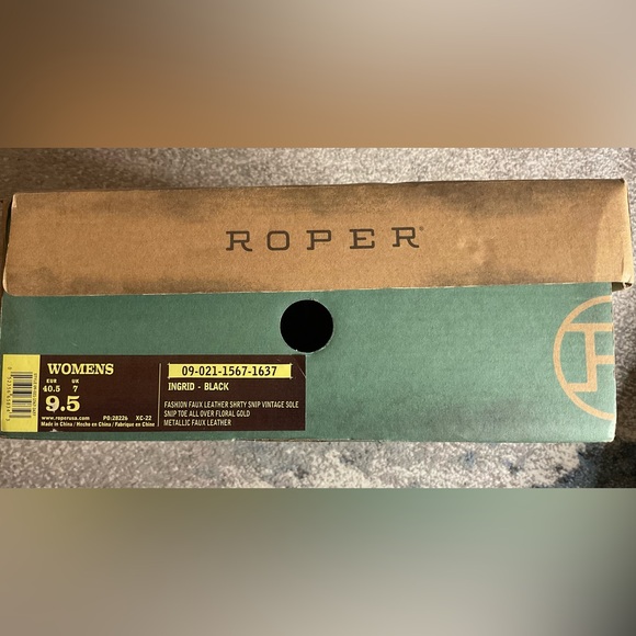 Roper Black Floral Embroidered Cowgirl Boots - Size 9.5 - Picture 16 of 16